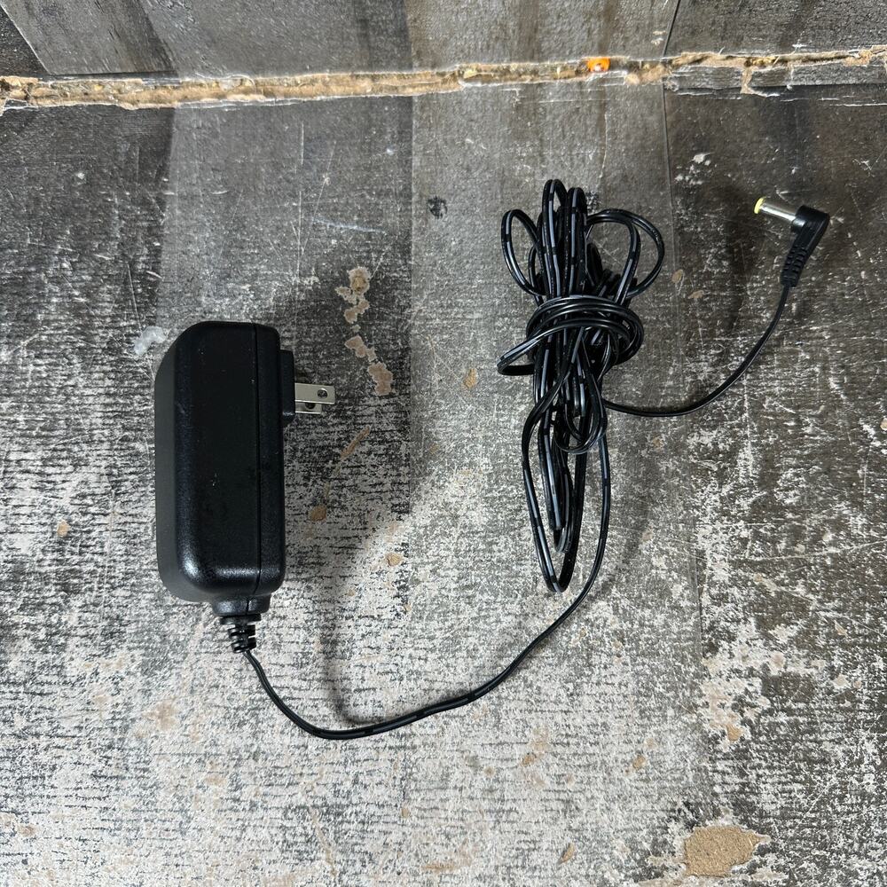 Genuine OEM Scoopfree AC/DC Adapter Charger TAA0241800083HU 18V-830mA